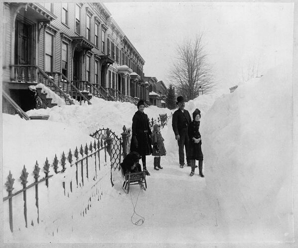 رکوردهای باورنکردنی بارش برف در طول تاریخ
آمریکا، بروکلین، سال 1996 میلادی - اسپوتنیک ایران  