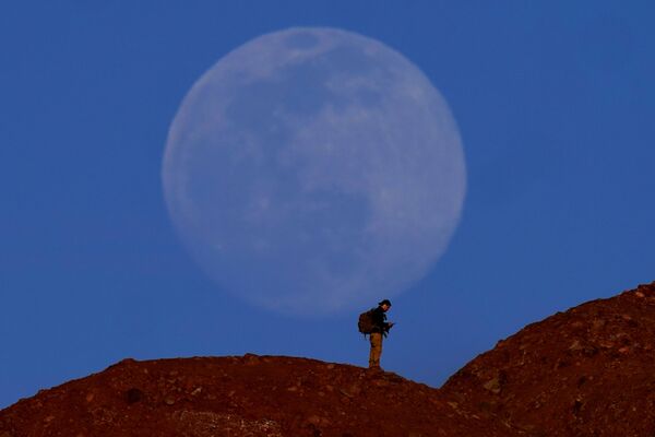 ماه کامل در آسمان پارک پاپاگو - اسپوتنیک ایران  