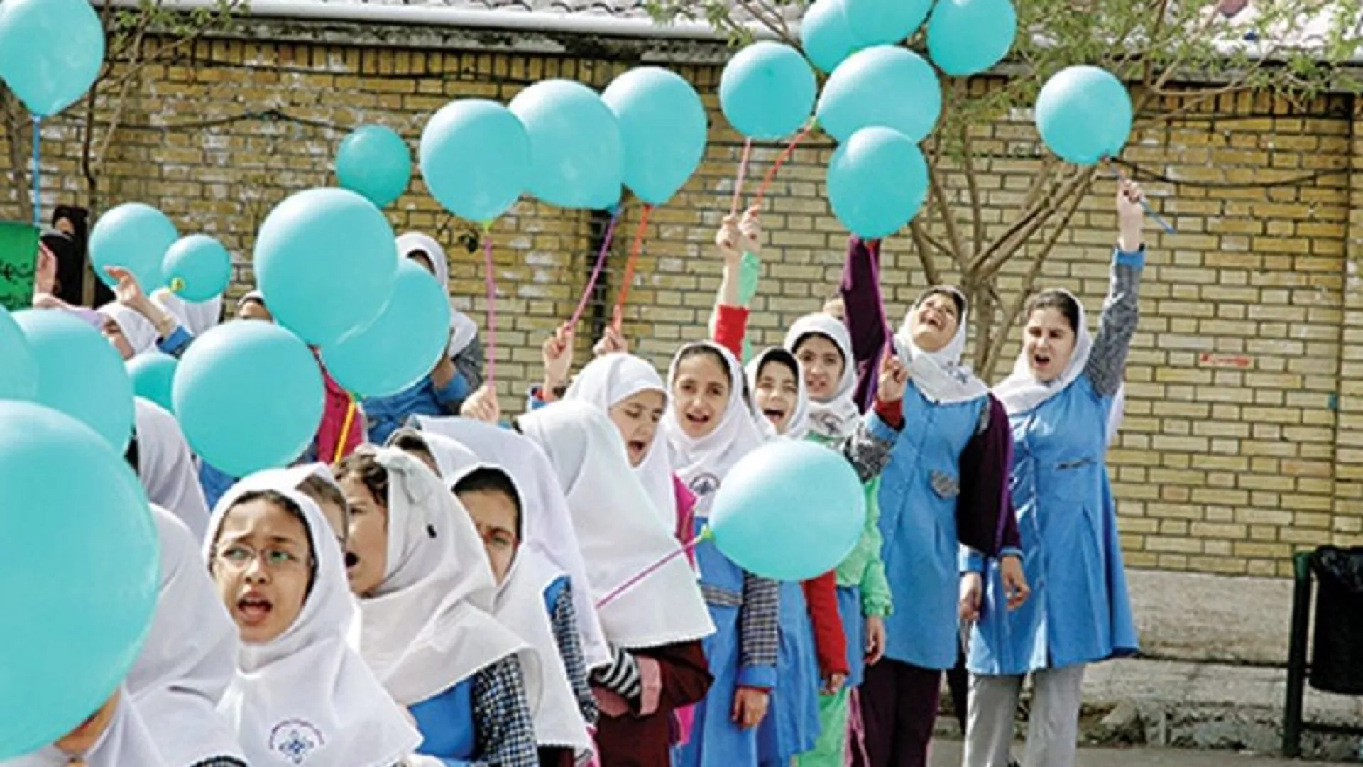 دانش آموزان ایرانی 