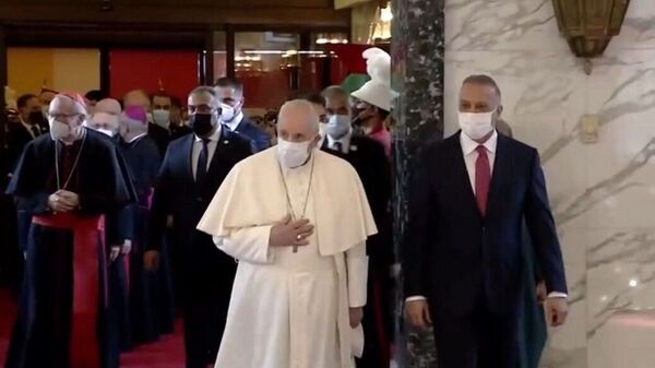 پاپ فرانسیس، رهبر کاتولیک های جهان وارد بغداد شد   - اسپوتنیک ایران  