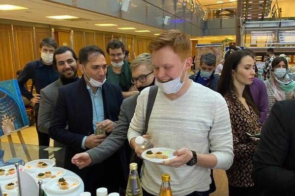 نمایشگاه عید نوروز در دانشگاه وزارت خارجه روسیه - اسپوتنیک ایران  