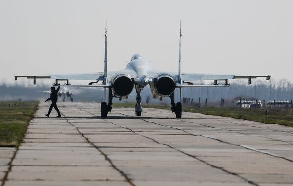 مسابقه بین المللیی «آویادارتس» روسیه
هواپیماهای سو-30 در پایگاه هوایی کراسنودار - اسپوتنیک ایران  
