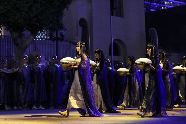 شرکت کنندگان در مراسم رژه فراعنه در مصر - اسپوتنیک ایران  