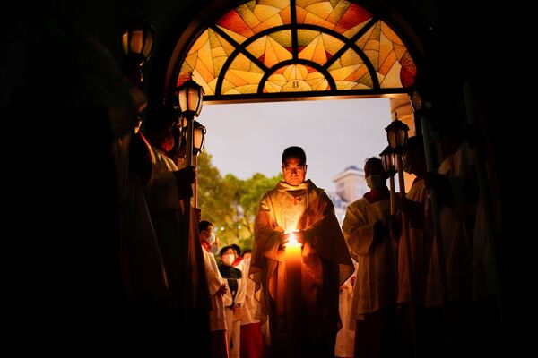 کاتولیک ها عید پاک را برگزار کردند
شانگهای  - اسپوتنیک ایران  