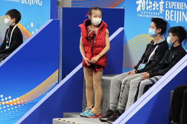 ورزشکار چینی در مسابقات آزمایشی المپیک زمستانی 2022 در پکن - اسپوتنیک ایران  
