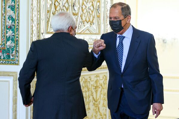 سفر سرگی لاوروف وزیر امور خارجه روسیه به تهران
دیدار با وزیر خارجه ایران - اسپوتنیک ایران  