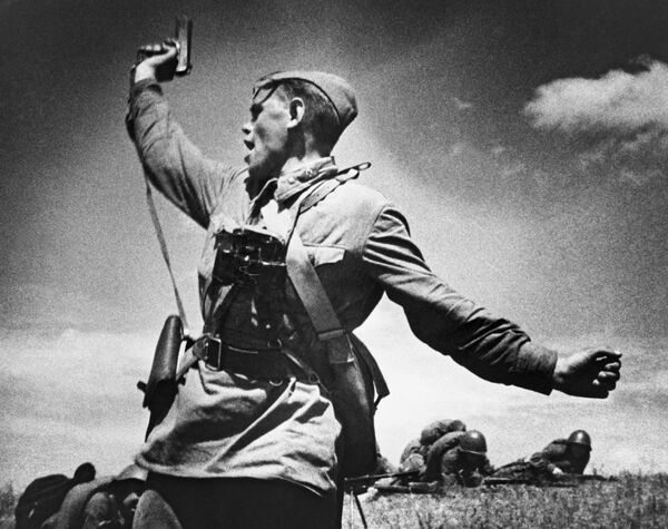 عکس پروپاگاندایی در سال 1942 در زمان جنگ جهانی دوم - اسپوتنیک ایران  
