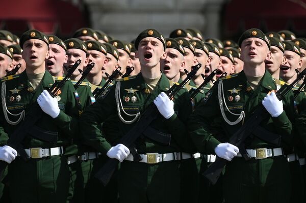 رژه تمرینی روز پیروزی در روسیه امروز برگزار شد  - اسپوتنیک ایران  