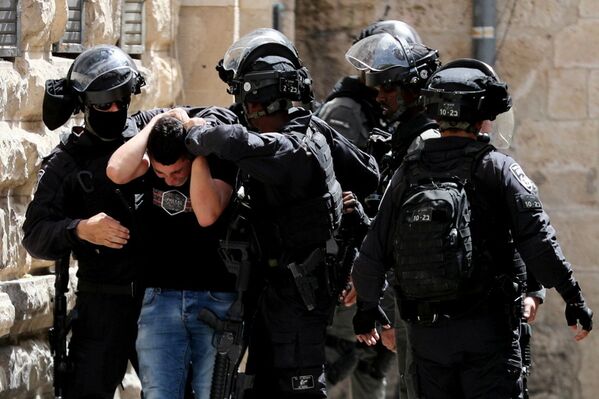 برخورد فلسطینی ها با نیروهای پلیس در اورشلیم - اسپوتنیک ایران  