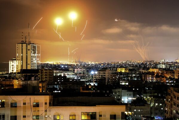 آسمان غزه در لبنان در این روزها شاهد موشک پرانی از سوی اسرائیل است - اسپوتنیک ایران  