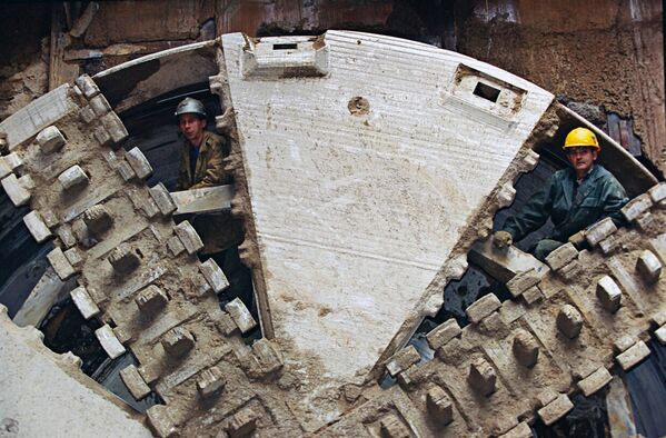  متروی 86 ساله مسکو
ساخت تونل، سال 2003 - اسپوتنیک ایران  
