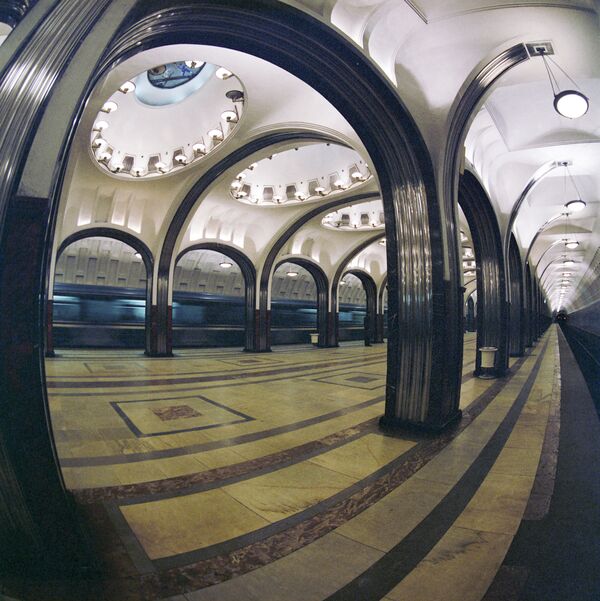  متروی 86 ساله مسکو
ایستگاه «مایاکوفسکایا»، سال 1985» - اسپوتنیک ایران  