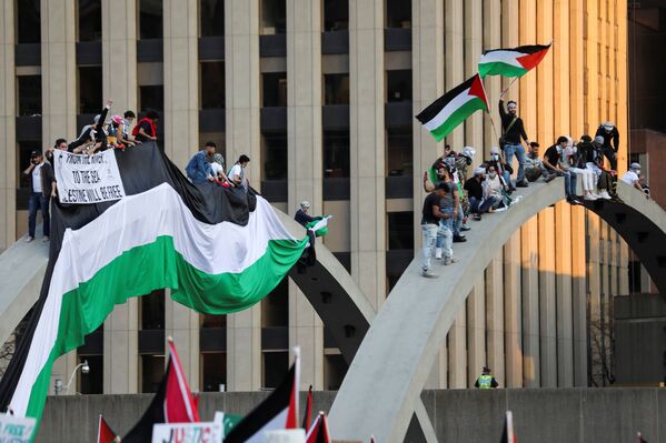 تظاهرات در کشورهای دنیا به طرفداری از فلسطین
کانادا - اسپوتنیک ایران  