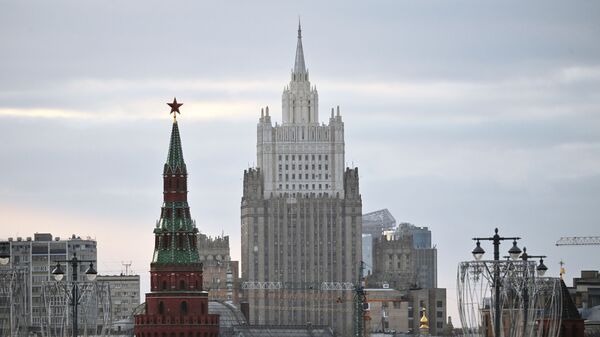 وزارت امور خارجه روسیه: مسکو آماده گفتگو در مورد مشکل مواد غذایی در جهان است - اسپوتنیک ایران  
