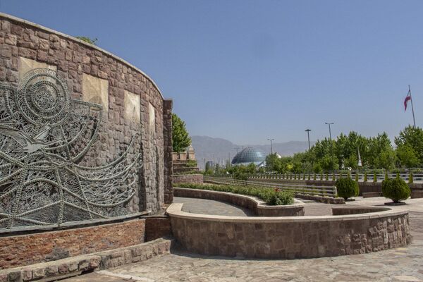 بوستان اکو ۲۷ هزار متر مربع وسعت دارد و در مجاورت بوستان نوروز واقع شده است  - اسپوتنیک ایران  