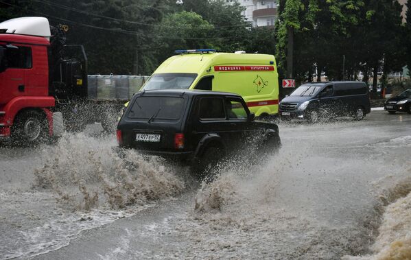 135 میلیمتر باران در یالتا باریده است - اسپوتنیک ایران  