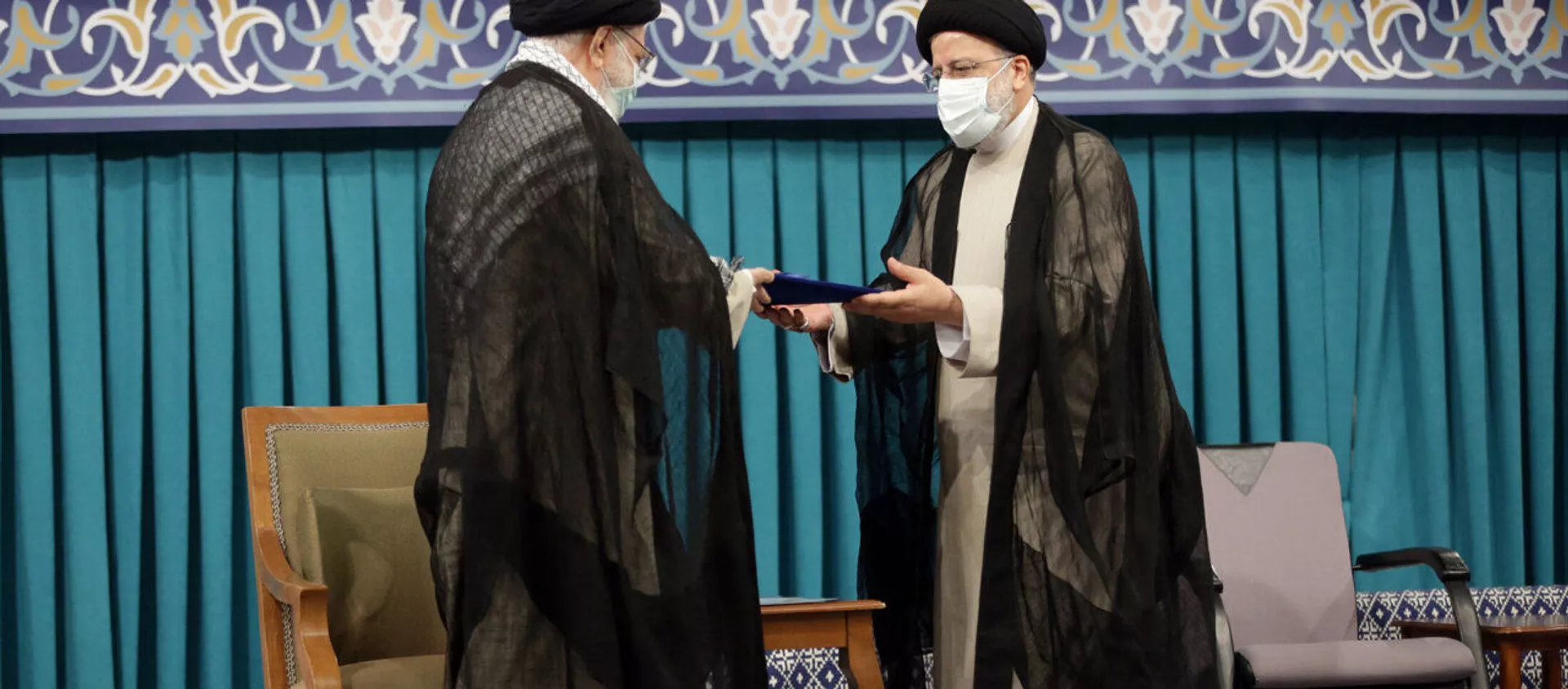 برگزاری مراسم تنفیذ سیزدهمین دوره‌ی ریاست جمهوری اسلامی ایران+ فیلم - اسپوتنیک ایران  , 1920, 03.08.2021