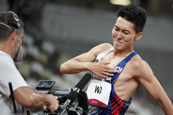اشک و لبخندهای بازیکنان در المپیک توکیو - اسپوتنیک ایران  