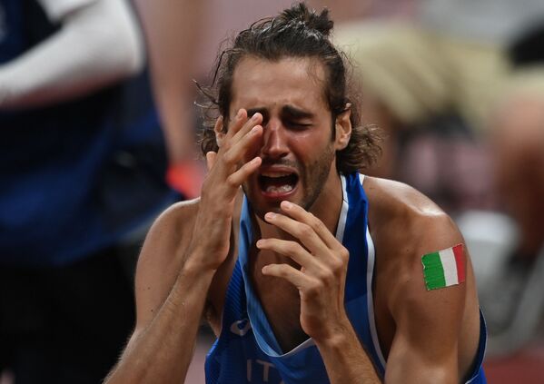 خوشحالی بازیکن ایتالیایی در مسابقات پرش - اسپوتنیک ایران  