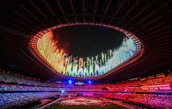 رویدادهای هفته به روایت تصویر
آتشبازی اختتامیه بازی های المپیک ژاپن - اسپوتنیک ایران  