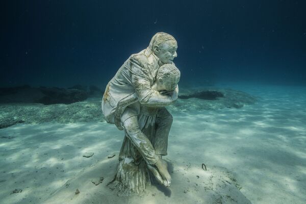 موزه زیر آب در یکی از سواحل آییا ناپه در قبرس - اسپوتنیک ایران  