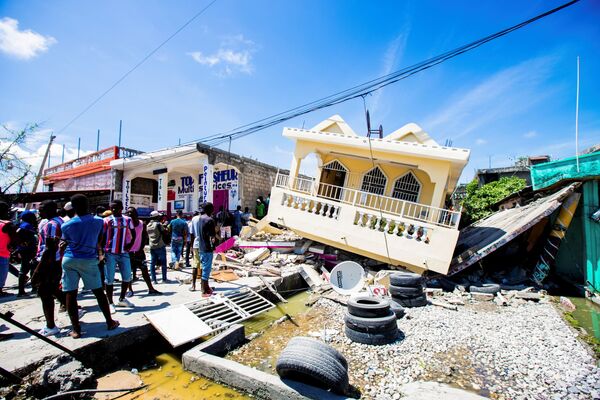 رویدادهای هفته به روایت تصویر
پیامد زلزله در هائیتی - اسپوتنیک ایران  