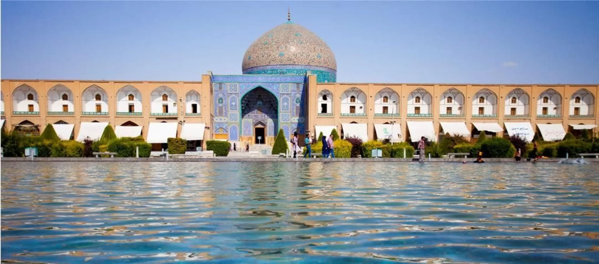  سن پترزبورگ میزبان ماه اصفهان می شود  - اسپوتنیک ایران  , 1920, 05.09.2021