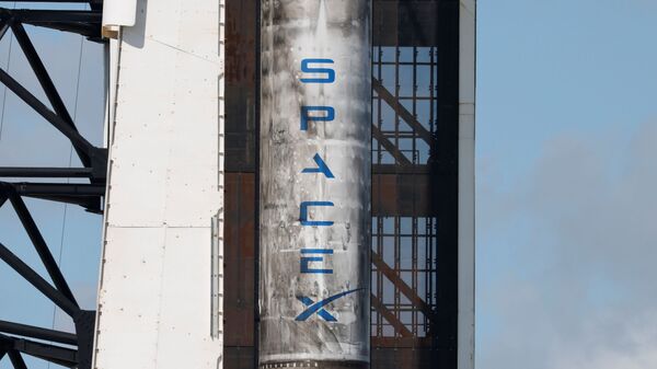SpaceX Falcon 9 с капсулой Crew Dragon на мысе Канаверал, Флорида - اسپوتنیک ایران  
