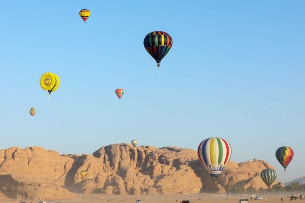 پرواز بر فراز صحرای «وادی روم»Wadi Rum اردن.  - اسپوتنیک ایران  