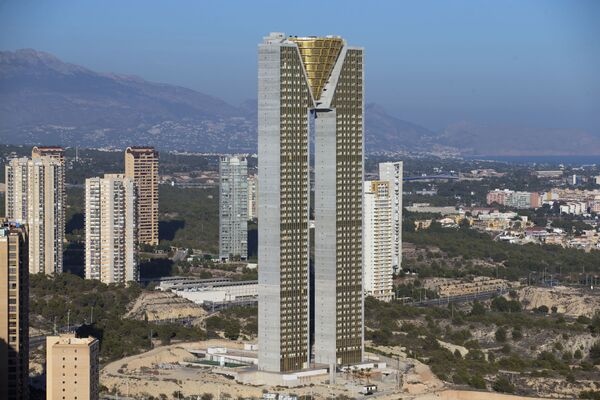 آسمان خراش ۴۷ طبقه  Intempo در اسپانیا - اسپوتنیک ایران  