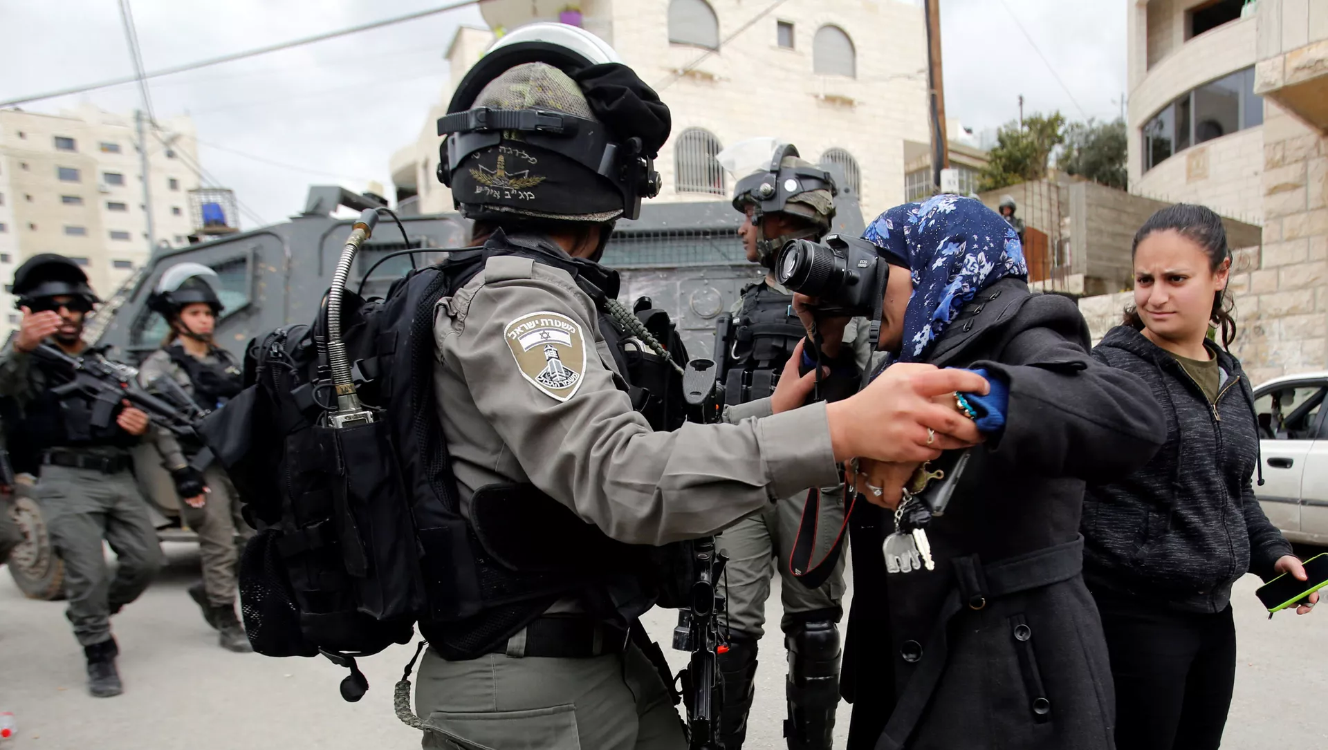 درگیری ها فلسطینی ها با سربازان اسرائیلی در کرانه باختری رودخانه اردن
