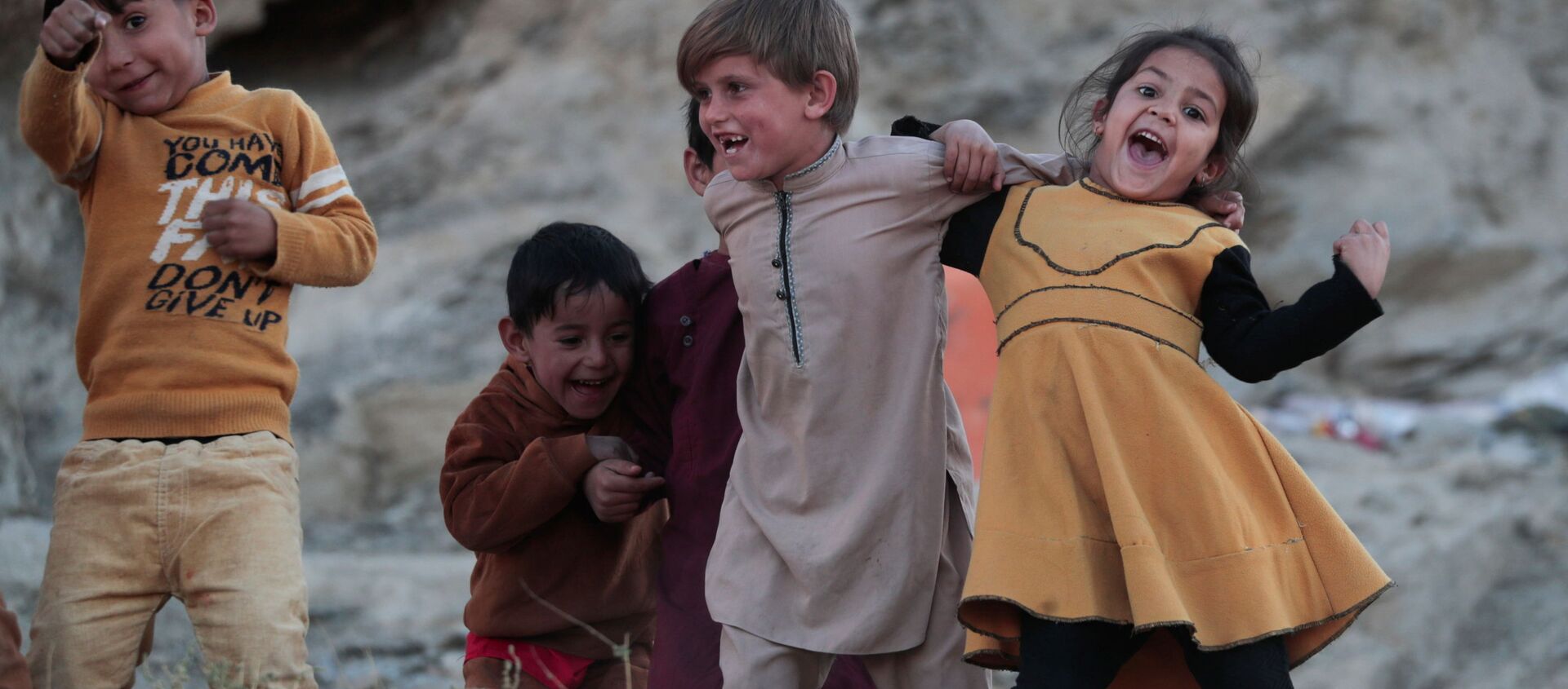 کودکان مشغول بازی در کابل  - اسپوتنیک ایران  , 1920, 19.10.2021