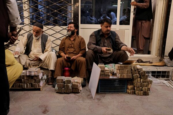 بازار ارز در کابل - اسپوتنیک ایران  