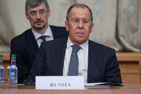 سرگئی لاوروف، وزیر امور خارجه روسیه پیش از آغاز سومین نشست فرمت مسکو رایزنی ها درباره افغانستان - اسپوتنیک ایران  