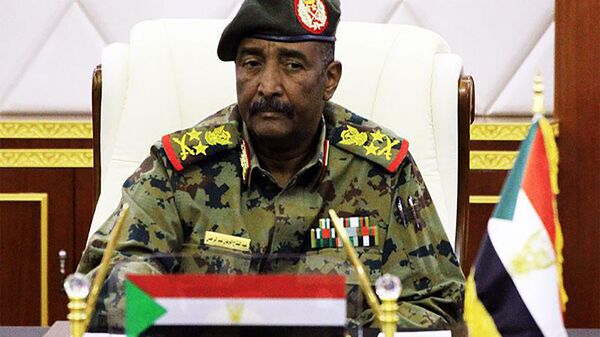 رهبر نظامی سودان درباره انحلال دولت این کشور توضیح داد - اسپوتنیک ایران  