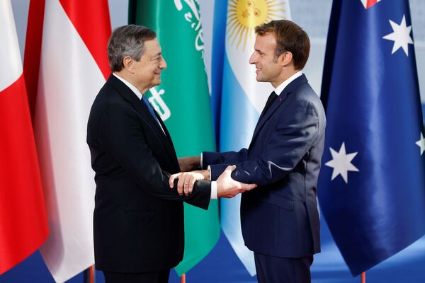 نخست وزیر ایتالیا به رئیس جمهور فرانسه خوش آمد می گوید - اسپوتنیک ایران  