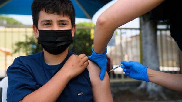 واکسیناسیون دانش آموزان  - اسپوتنیک ایران  