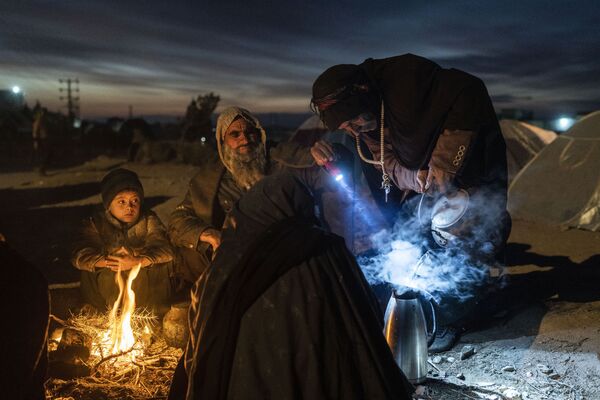جالب ترین رویدادهای هفته به روایت تصویر.چادر افغانها در هرات. - اسپوتنیک ایران  