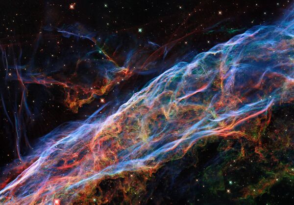 عکس های فضایی سال 2021 به گزینه اسپوتنیک.تصویر نبولا، ابر عظیمی از غبار، گاز و پلاسما در فضاهای میان‌ستاره‌ای با تلسکوپ هابل. - اسپوتنیک ایران  