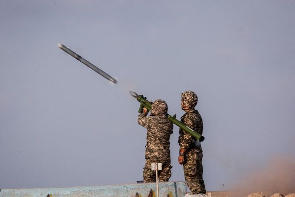 استفاده از موشک‌های بالستیک در نیروی دریایی سپاه پاسداران یک پدیده جدید است. - اسپوتنیک ایران  