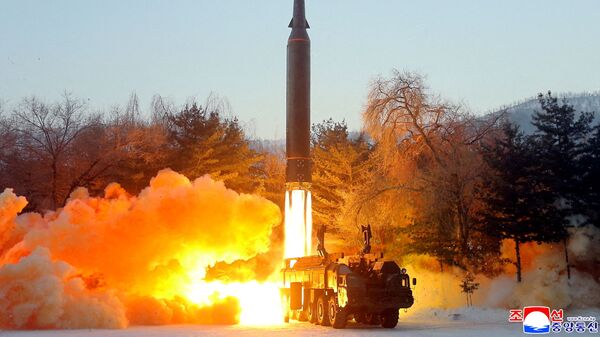 رسانه های کره جنوبی: کره شمالی در آستانه آزمایش هسته‌ای است - اسپوتنیک ایران  