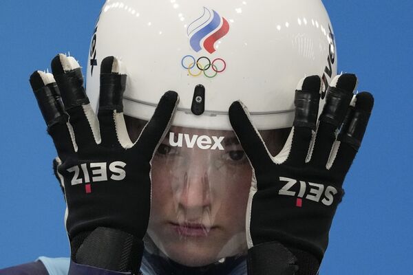 ورزشکاران روسیه در رقابت های سرسختانه المپیک زمستانی 2022 پکن شرکت دارند.یکاترینا کاتنیکووا از روسیه. - اسپوتنیک ایران  
