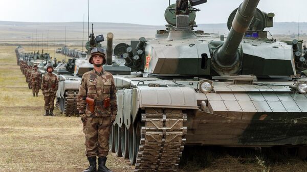 سرباز ارتش آزادی بخش خلق چین - اسپوتنیک ایران  