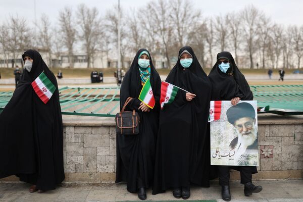 پیروزی انقلاب اسلامی در ایران در 22 بهمن 1400 جشن گرفته شد - اسپوتنیک ایران  