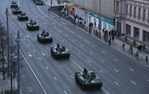 تمرین رژه بزرگ &quot;روز پیروزی&quot; در مسکو - اسپوتنیک ایران  
