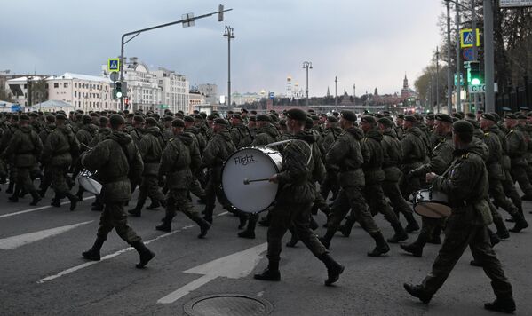 تمرین رژه بزرگ &quot;روز پیروزی&quot; در مسکو - اسپوتنیک ایران  