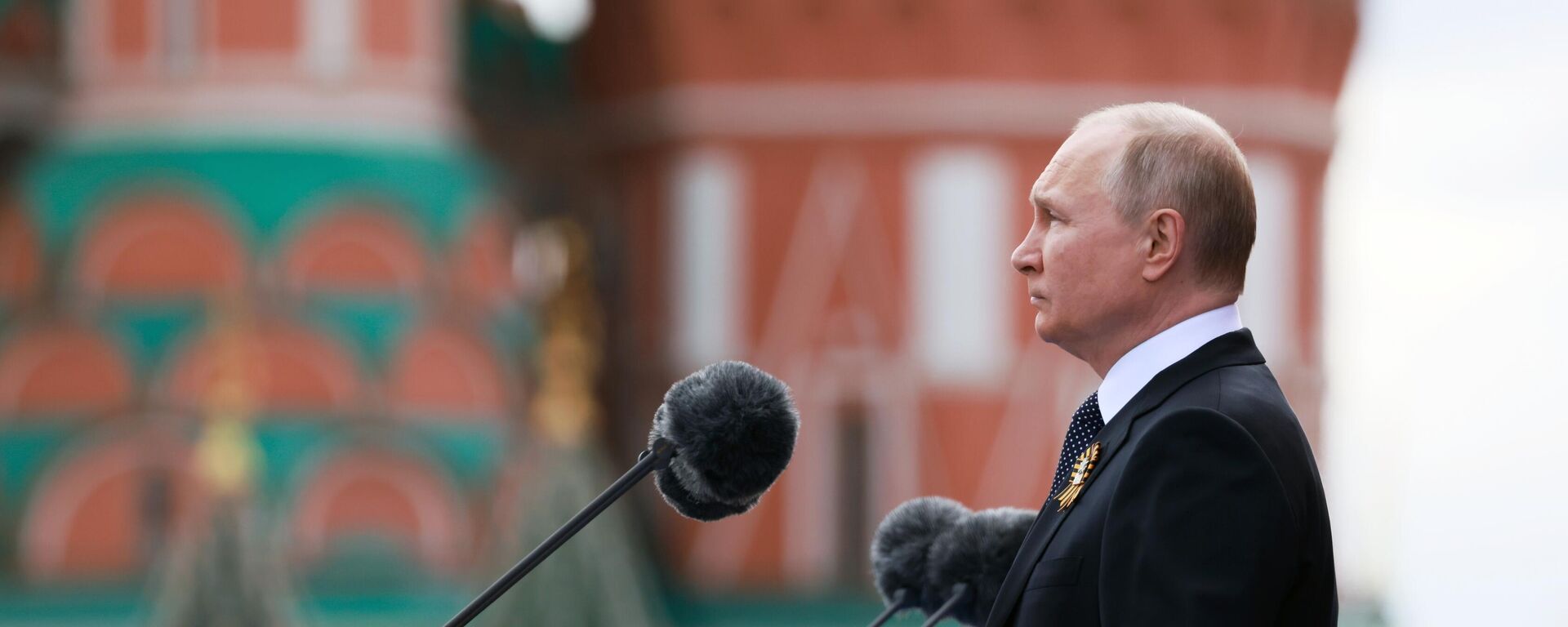 Владимир Путин выступает на военном параде в ознаменование 77-й годовщины Победы в Великой Отечественной войне на Красной площади в Москве - اسپوتنیک ایران  , 1920, 09.05.2024