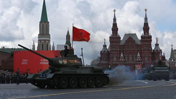 رژه در میدان سرخ مسکو به مناسبت پیروزی در جنگ کبیر میهنی - اسپوتنیک ایران  