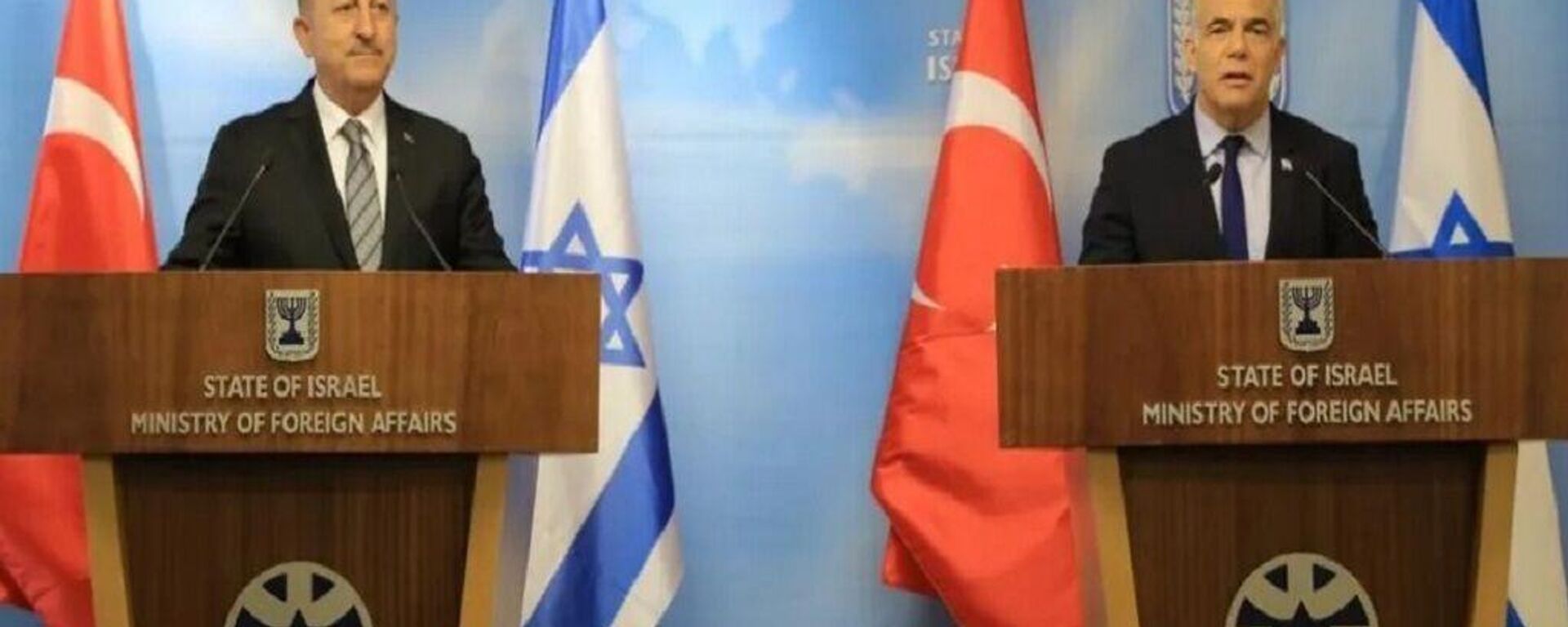 مولود چاووش اوغلو و یائیر لاپید، وزیران خارجه  ترکیه و اسرائیل   - اسپوتنیک ایران  , 1920, 07.10.2022