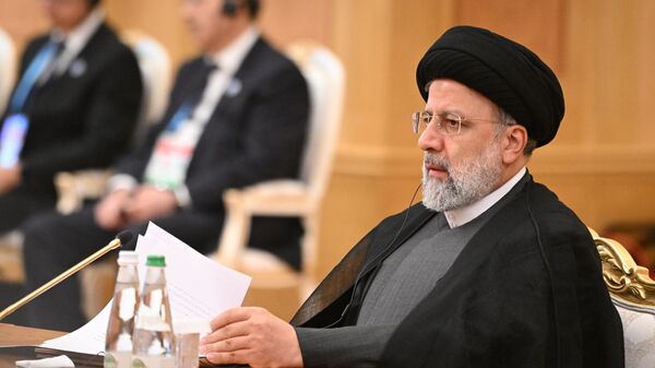 Президент Ирана Раиси на 6-м Каспийском саммите - اسپوتنیک ایران  